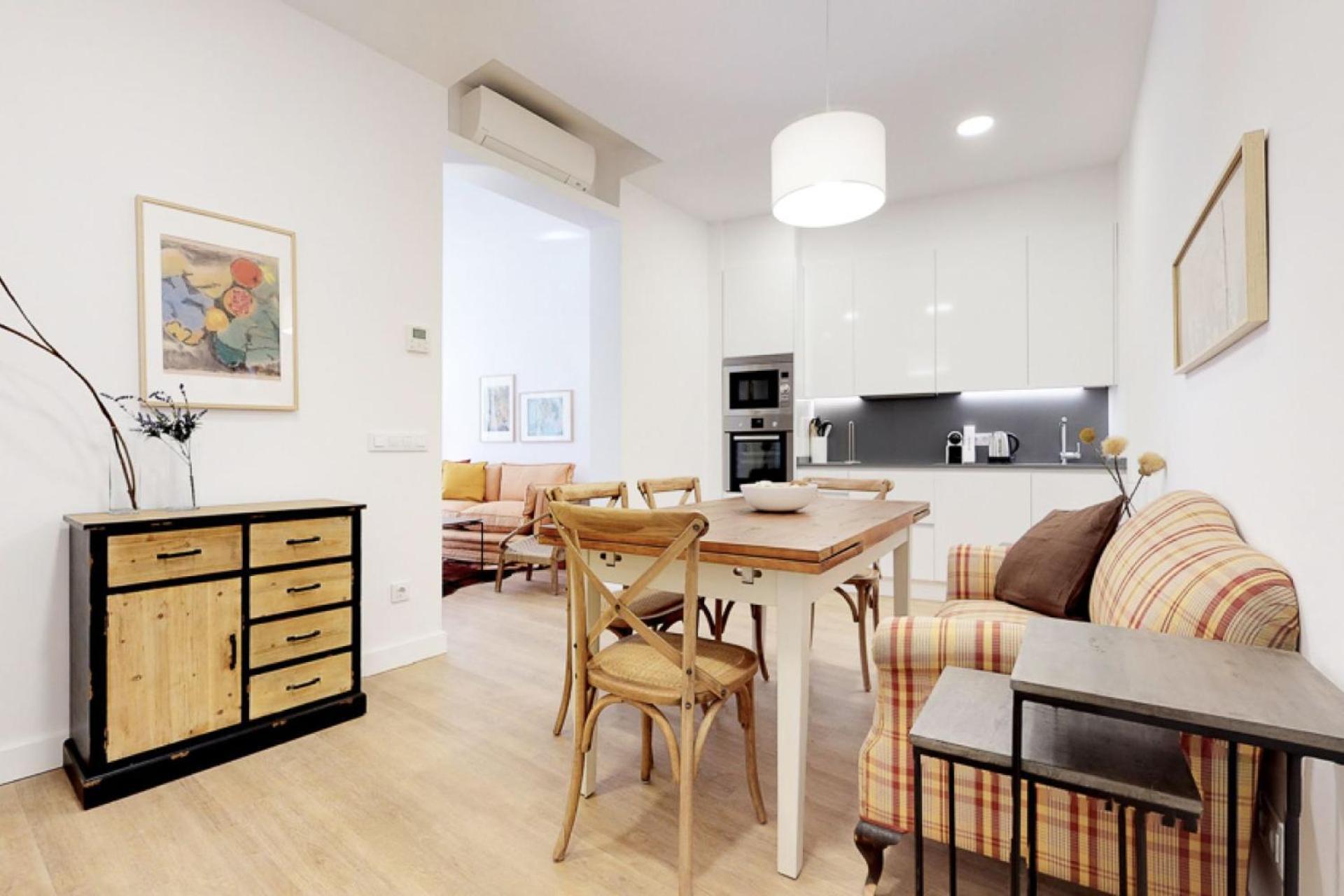 Opera II Apartment Madrid Exterior photo