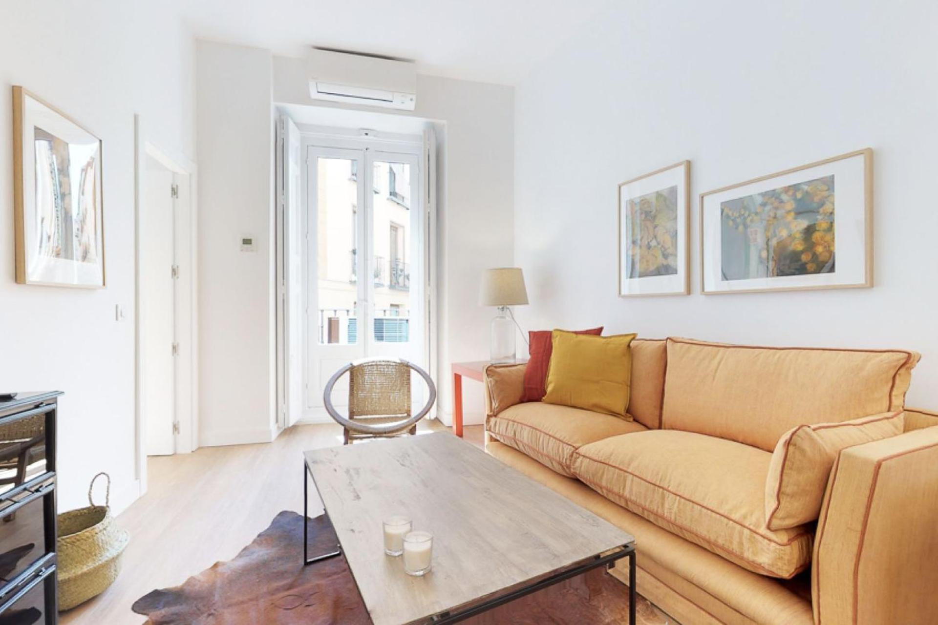 Opera II Apartment Madrid Exterior photo